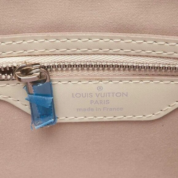 Louis Vuitton Ivorie Epi Leather Brea MM Bag - Picture 11 of 12